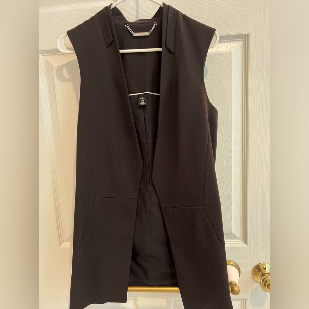 Whitehouse Black Market Longline Vest - Size 2